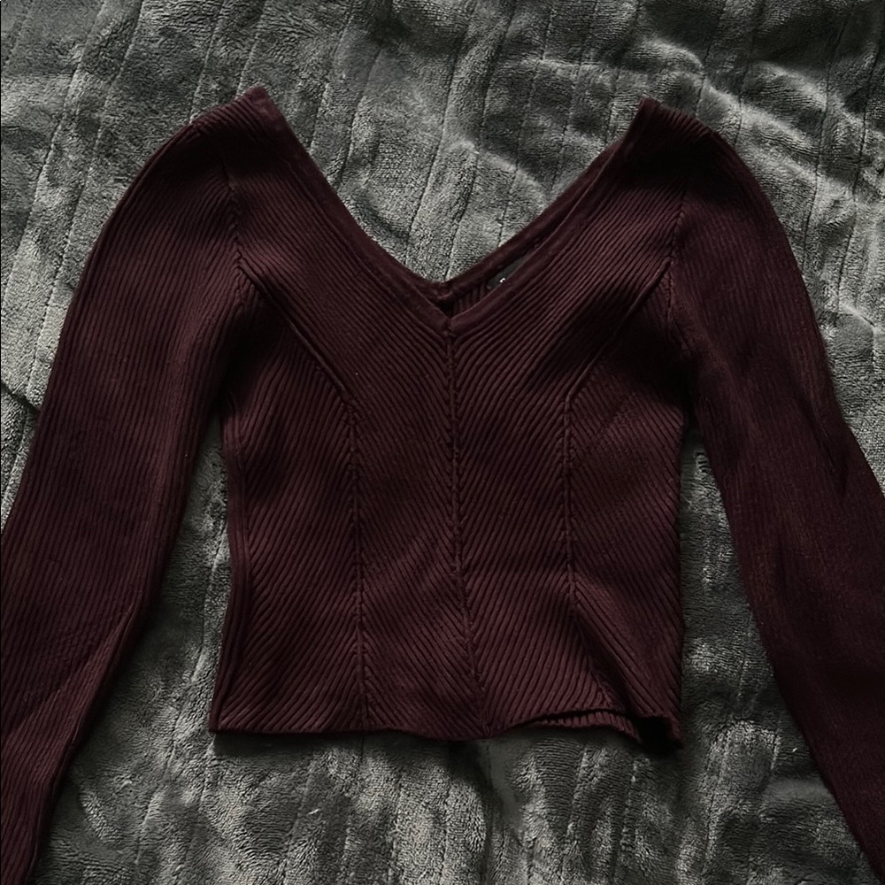 Burgundy V-Neck Ribbed Sweater